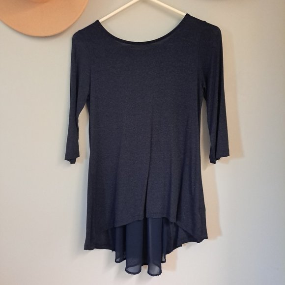Navy blue 3/4 sleeve top - Picture 1 of 6